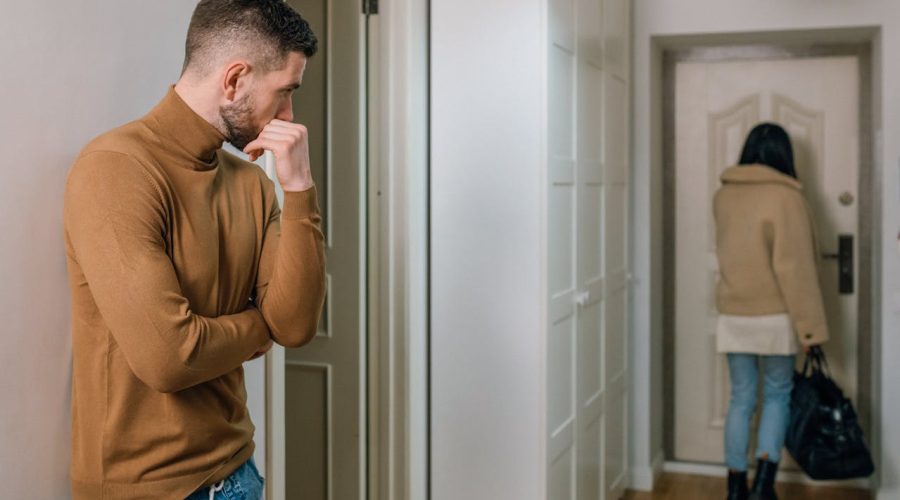 How to Know It’s Time to End a Relationship—And Tips for Coping with the Loss